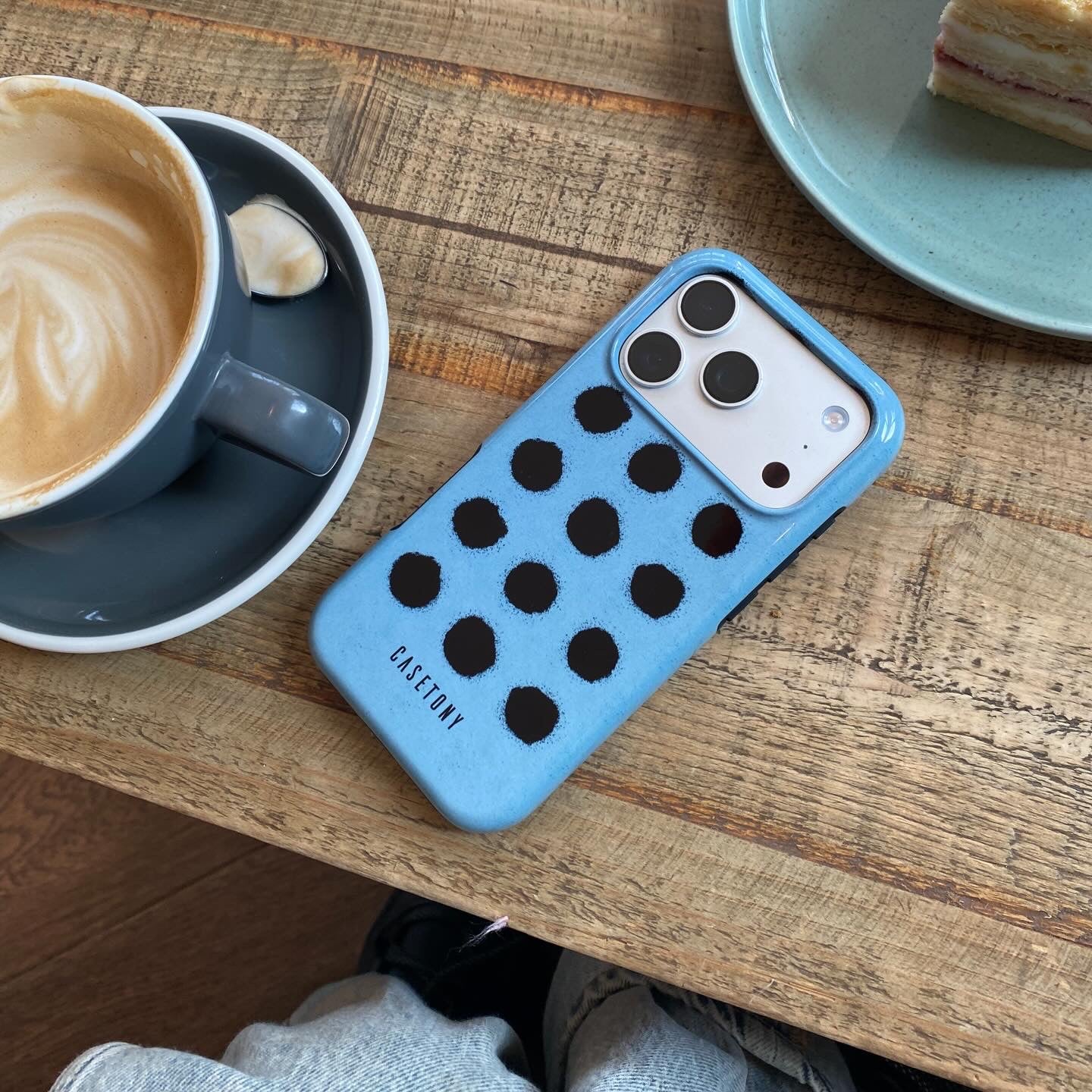 Dew - Snap iPhone Case