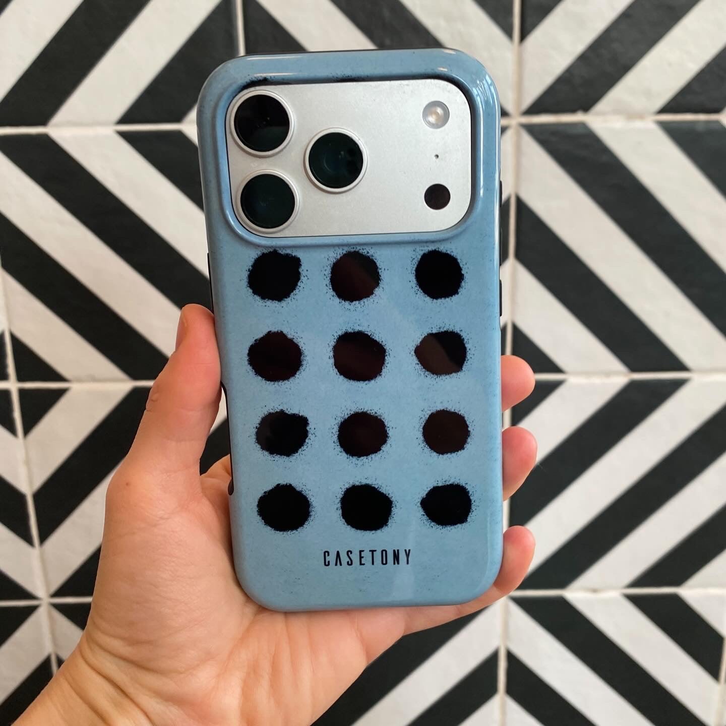 Dew - Snap iPhone Case